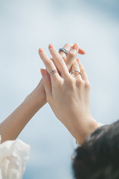【Wind Rise】Triple Loop Line Ring