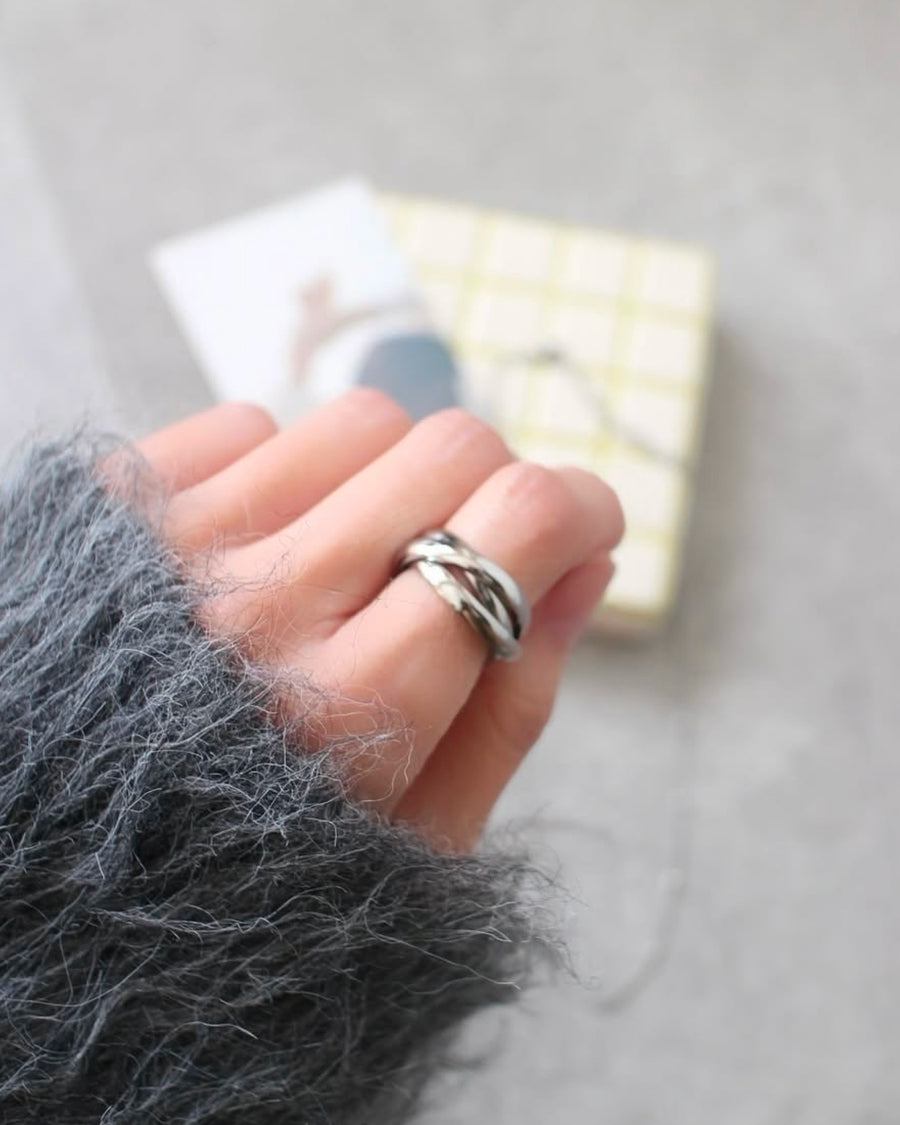 Triple Cross Ring